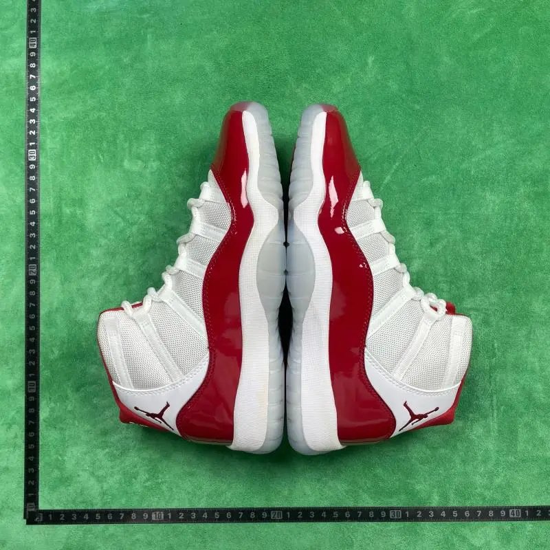 8号白红378038 116