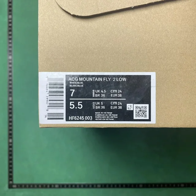 Nike Sneakers ACG Mountain Fly Low 2 product detail image 29