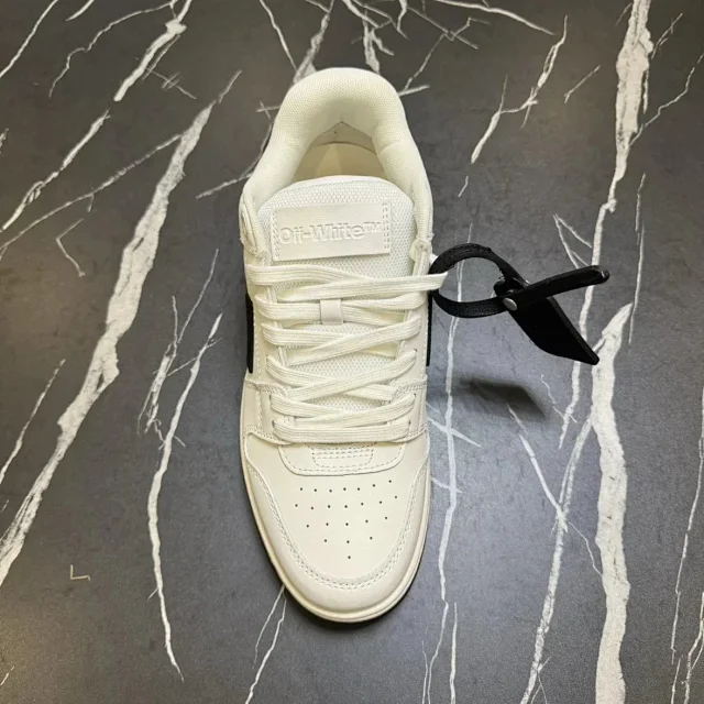 Unbranded Sneakers Low-Top with Arrow Side Appliqué and Chunky Lug Sole product detail image 67