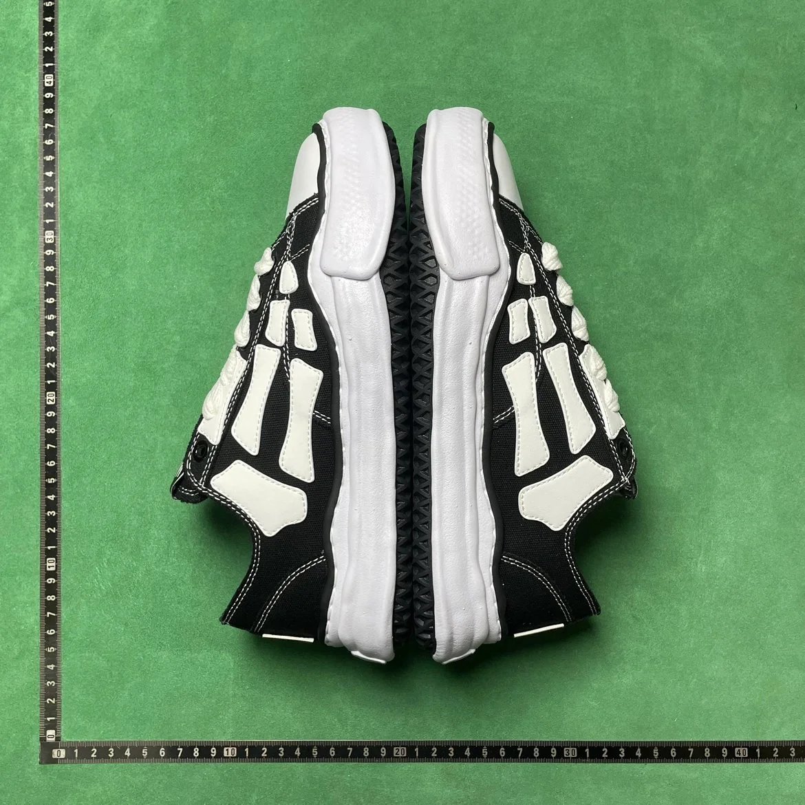 B8D 圆头系带低帮帆布鞋