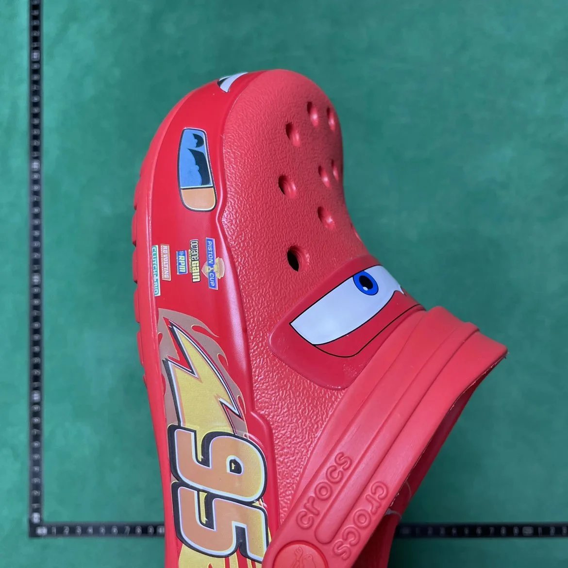 Crocs Disney and Pixar's Cars Lightning McQueen Classic Clog