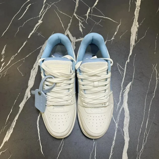 Unbranded Sneakers Low-Top with Arrow Side Appliqué and Chunky Lug Sole product detail image 62