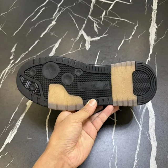 Unbranded Sneakers Low-Top with Arrow Side Appliqué and Chunky Lug Sole product detail image 70