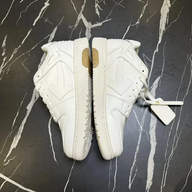Unbranded Sneakers Low-Top with Arrow Side Appliqué and Chunky Lug Sole product detail image 55