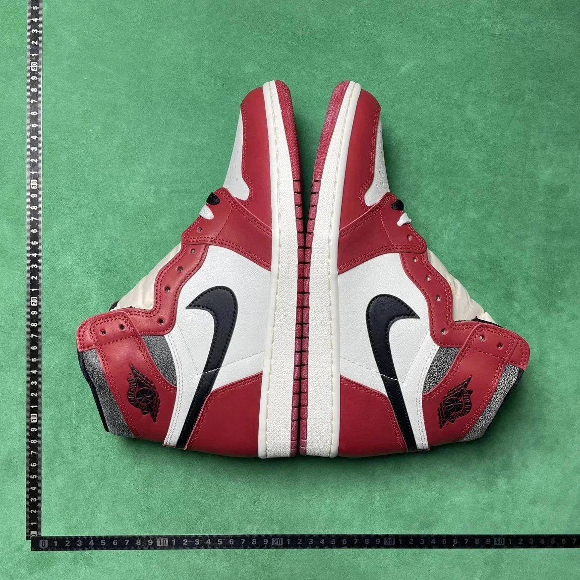 Air Jordan 1 Red Whi