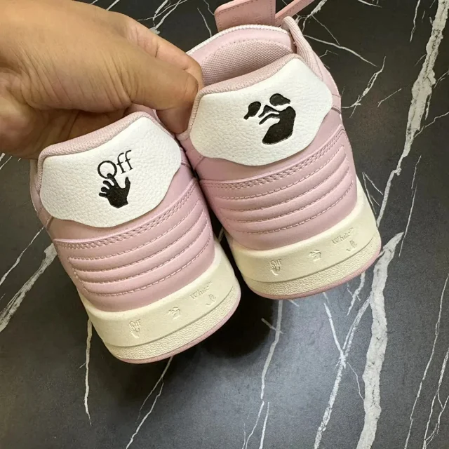 Unbranded Sneakers Low-Top with Arrow Side Appliqué and Chunky Lug Sole product detail image 20