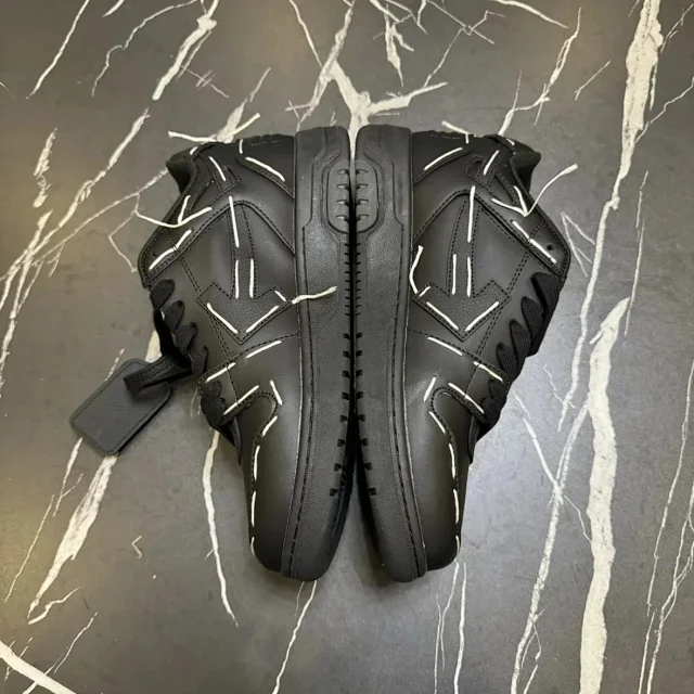 Unbranded Sneakers Low-Top with Arrow Side Appliqué and Chunky Lug Sole product detail image 100