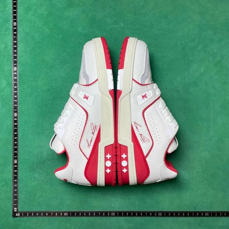 white red