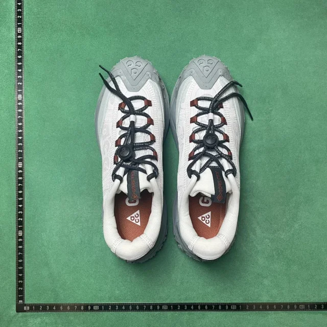 Nike Sneakers ACG Mountain Fly Low 2 product detail image 26