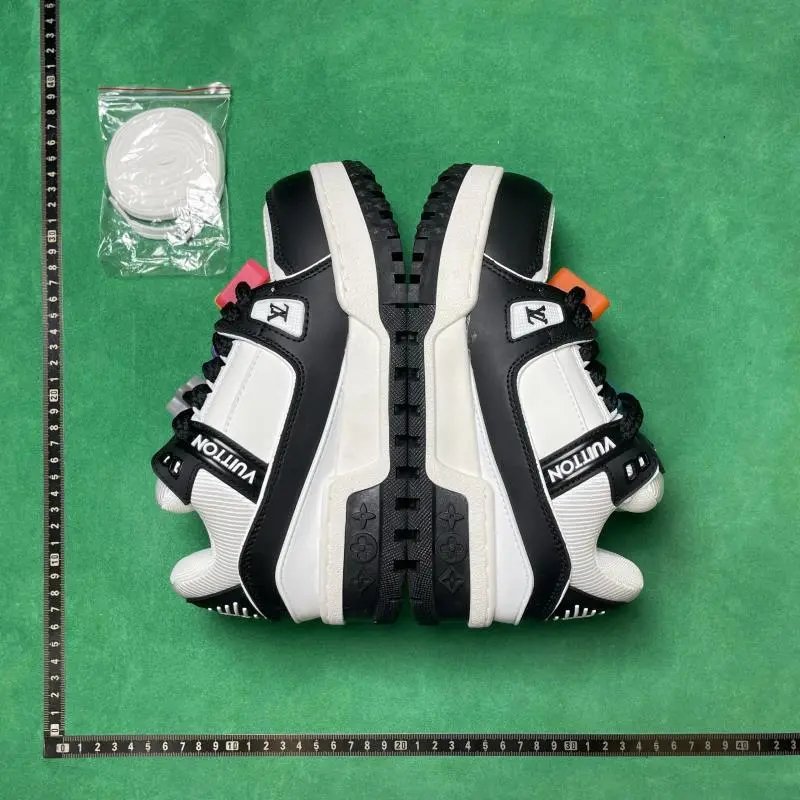 14号白黑色1ABZQ9