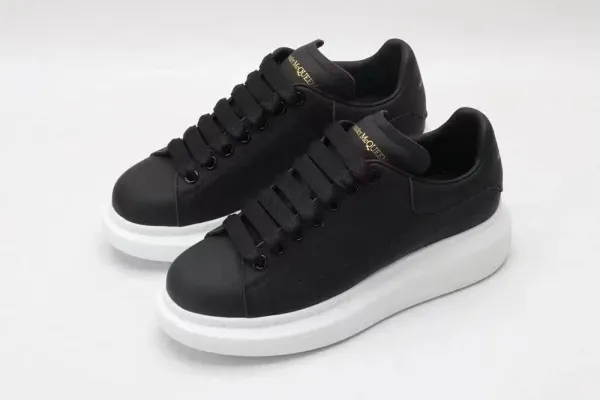 Alexander McQueen Oversized Crystal-Embellished Black Chunky Sneakers - 10