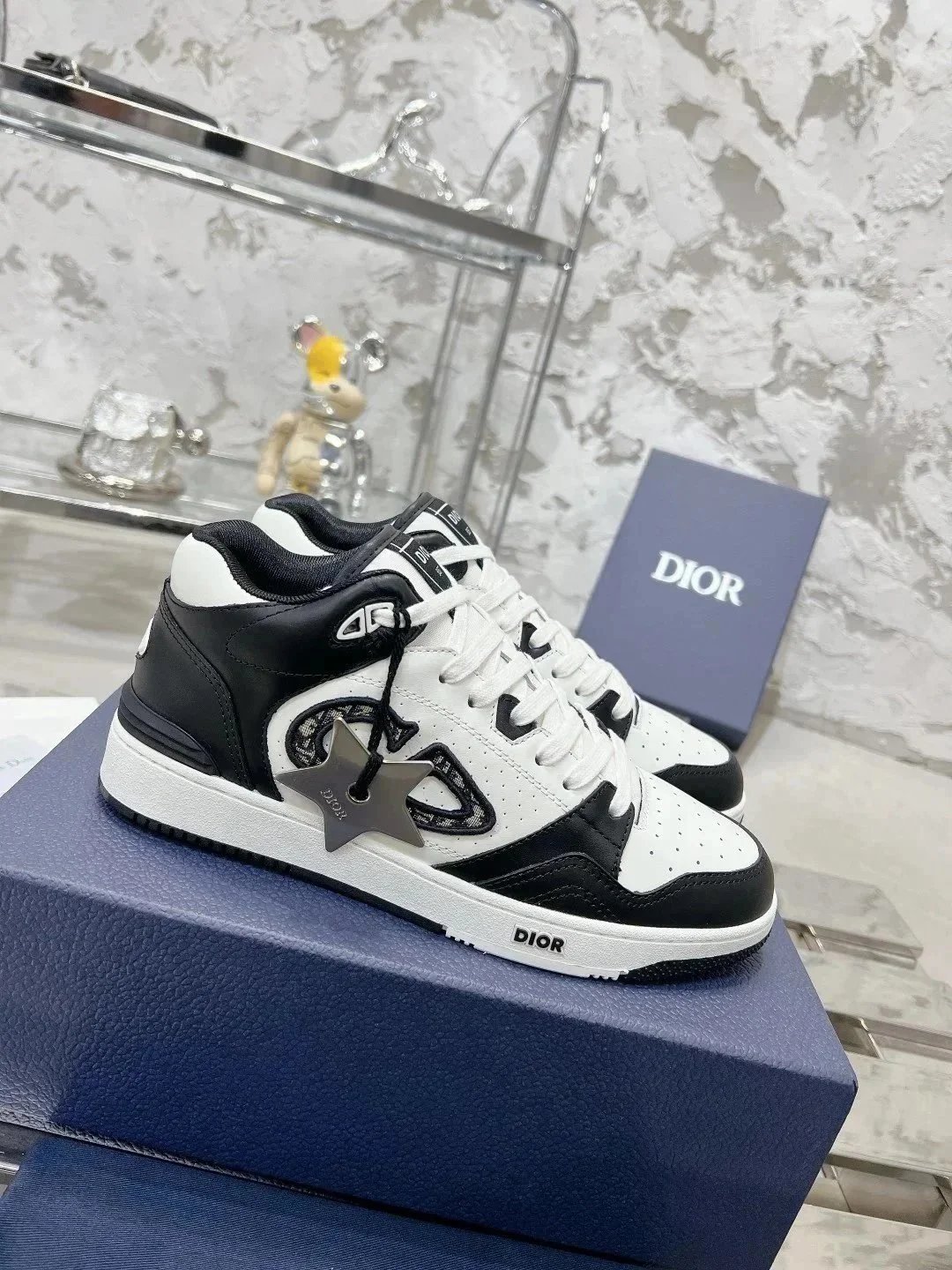 Dior B22 Pink Chunky Sneakers - 5