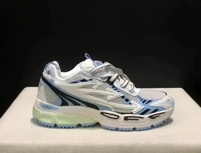 Off-White Delta Whit