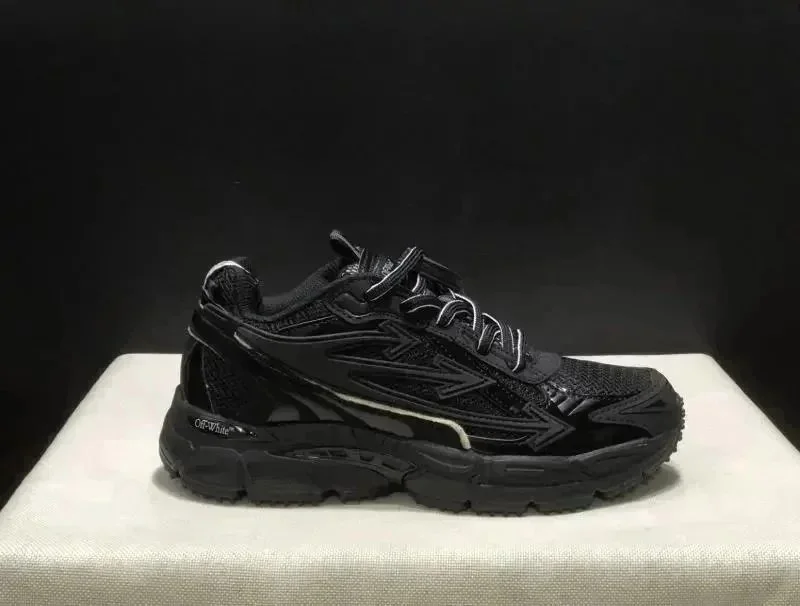Off-White Delta Blac