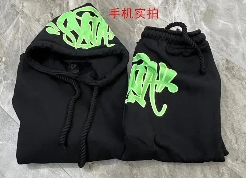 SYNA.TRIBE Graffiti Logo Red Hoodie and Sweatpants Set - 5