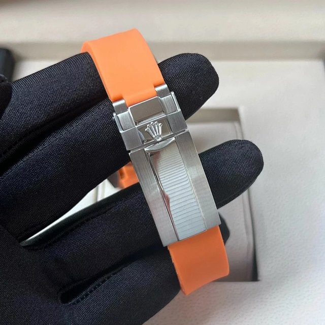 Rolex Watch: seller detail photo 14
