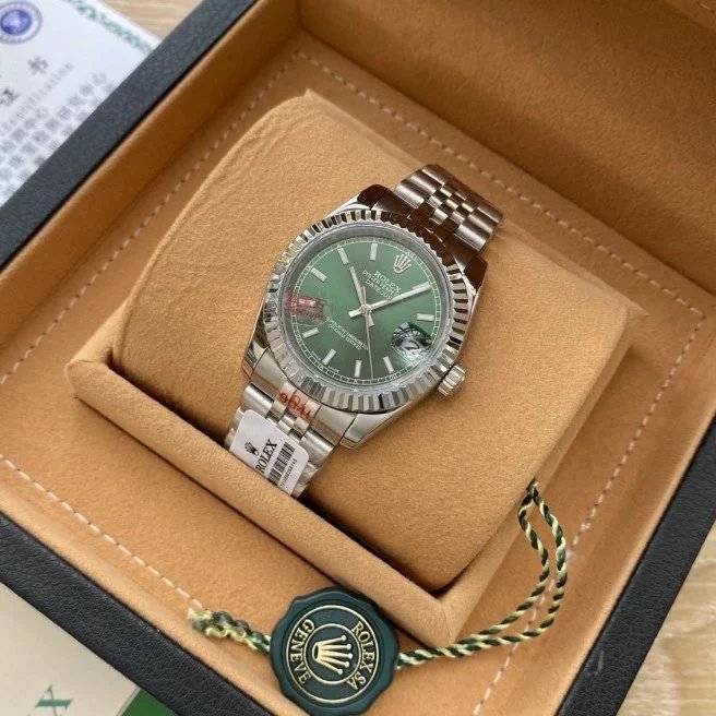 Silver Shell · Green Plate · Steel Belt / Without full package