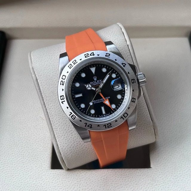 Rolex Watch: seller detail photo 10