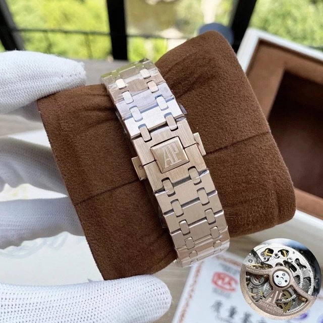 Audemars Piguet Watch: seller detail photo 8