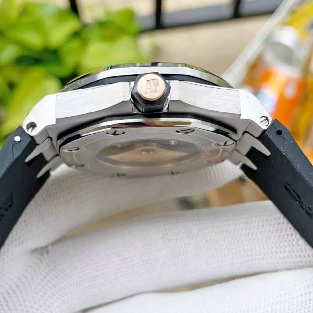 Audemars Piguet Watch: seller detail photo 13