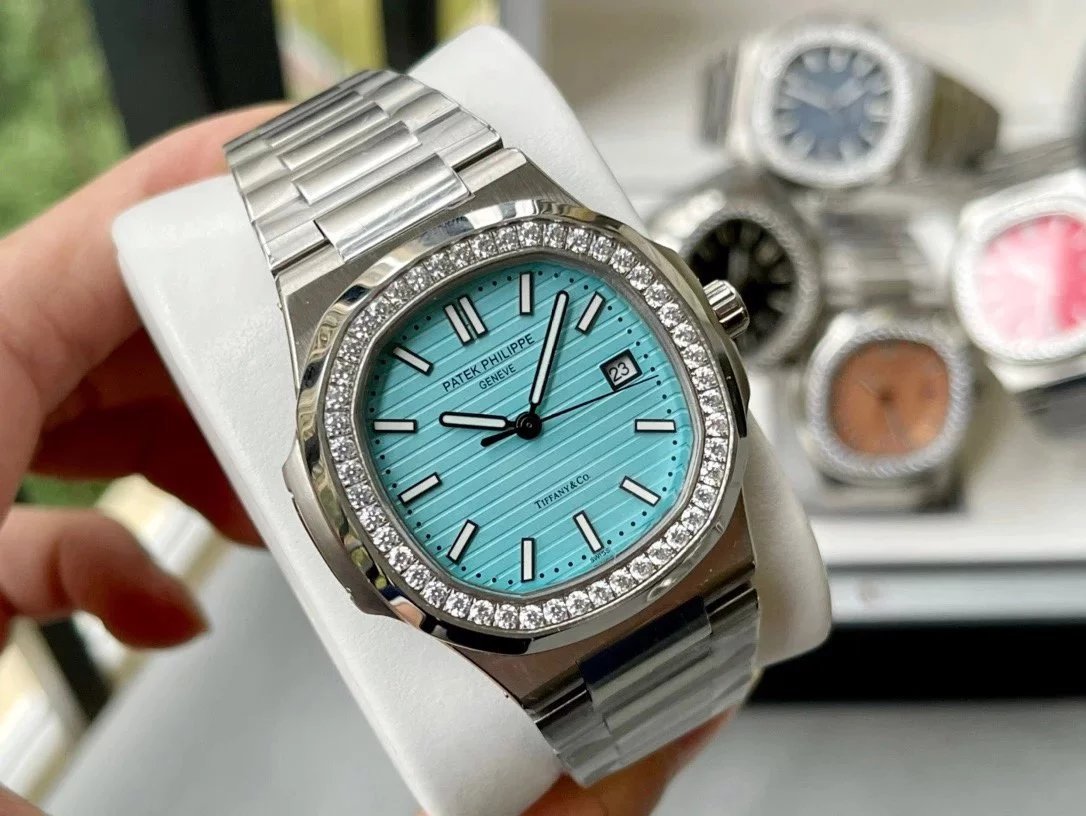 Silver Shell-Tiffany Steel Belt [Drill]] / Without full package