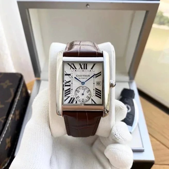 Cartier Tank Watch [6+ styles] foto 2