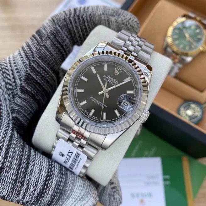 Silver Shell · Black Plate · Steel Strip / Without full package