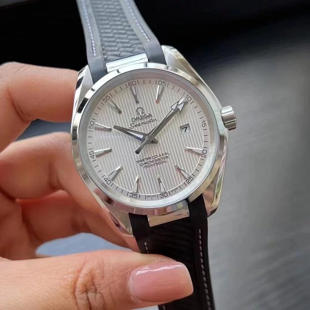 Omega Watch: seller detail photo 3