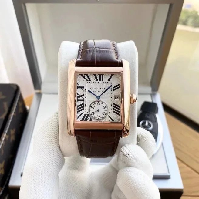 Cartier Tank Watch [6+ styles] foto 5