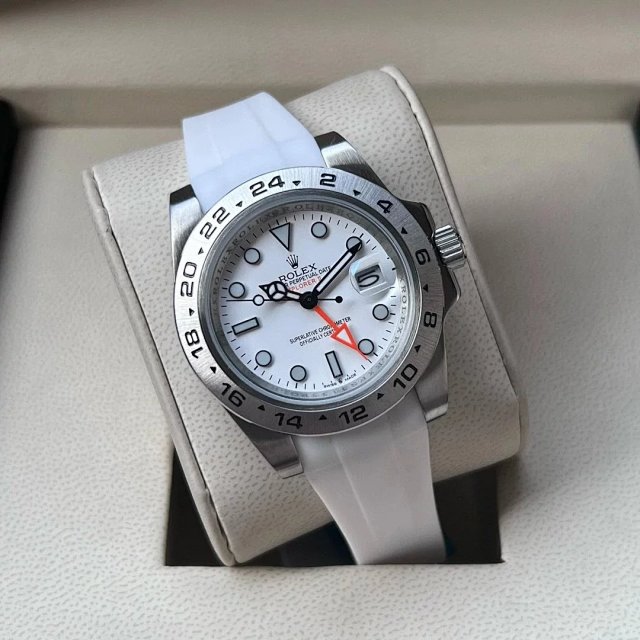 Rolex Watch: seller detail photo 6