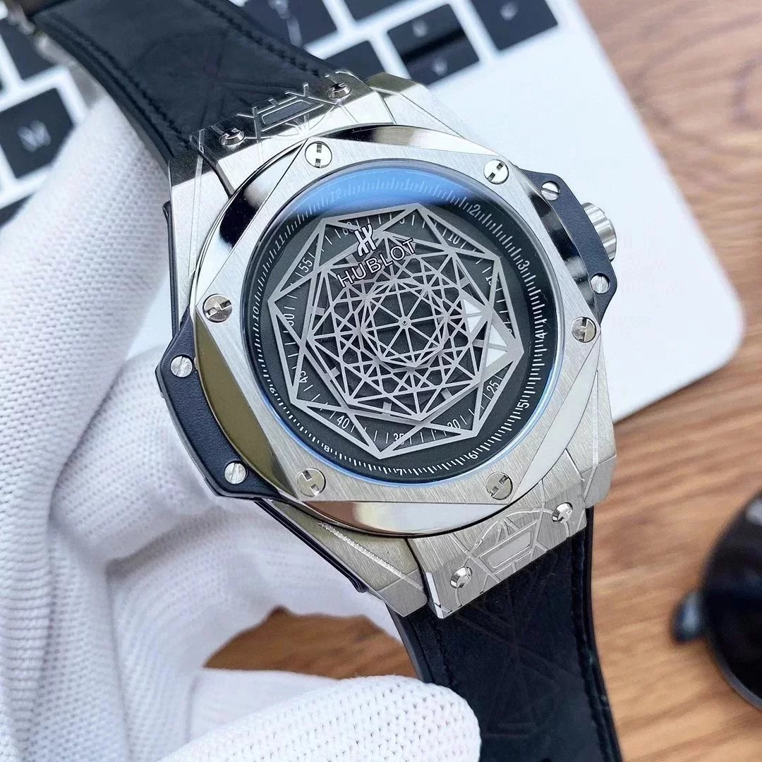 Hublot Watch [15+ styles]
