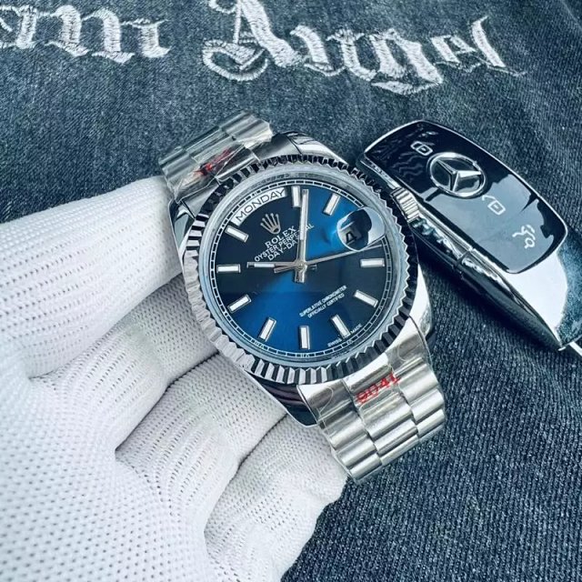 Rolex Watch: seller detail photo 11