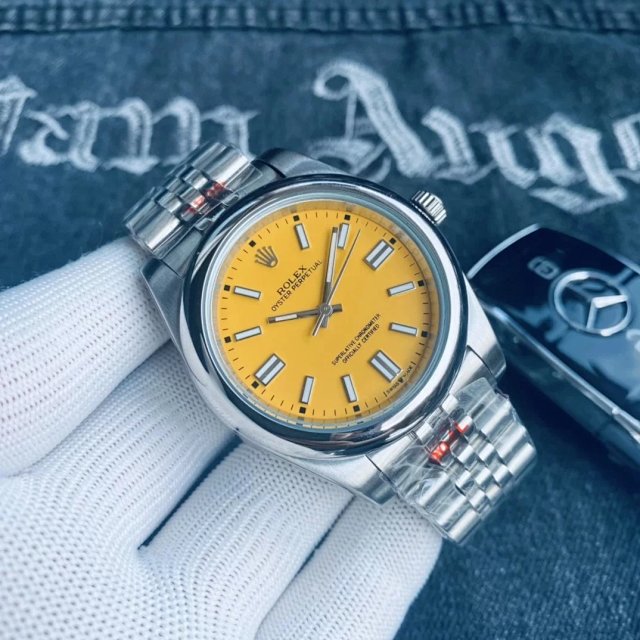 Rolex Watch: seller detail photo 5