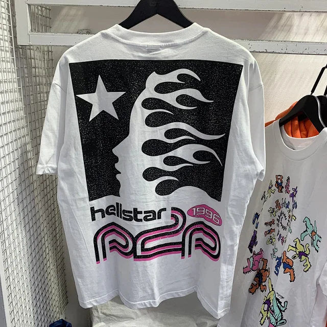 Hellstar T-Shirts Oversized Graphic T-Shirt product detail image 9