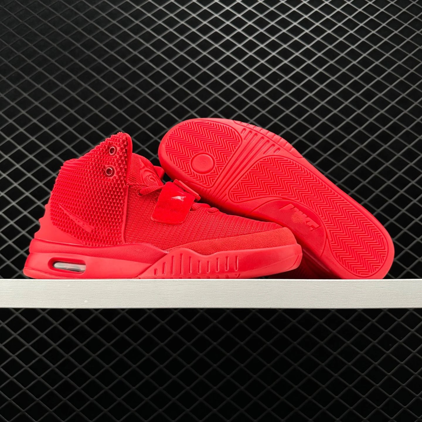 Nike Air Yeezy 2 SP Red October