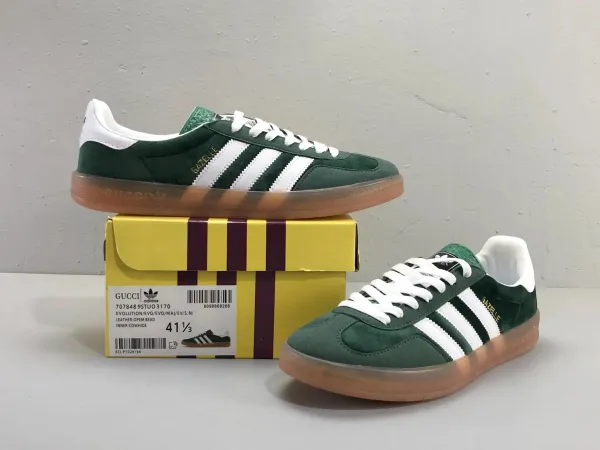 Adidas Originals Samba OG Black / White Suede Sneakers - 17