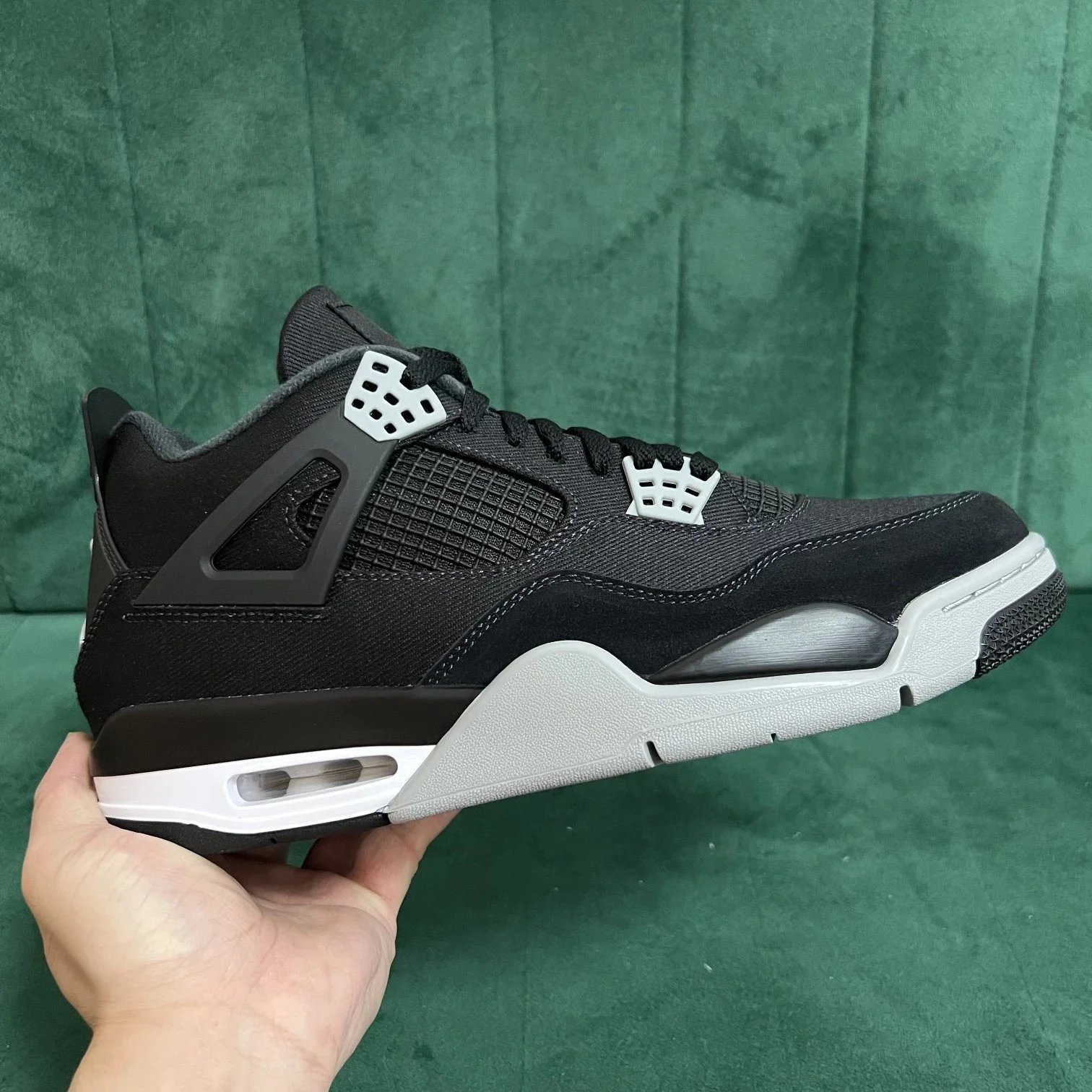 GX AJ4 Black A Ma Maniere
