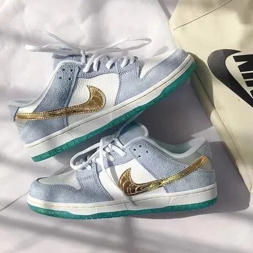 M Size DUNK Frozen SKU image