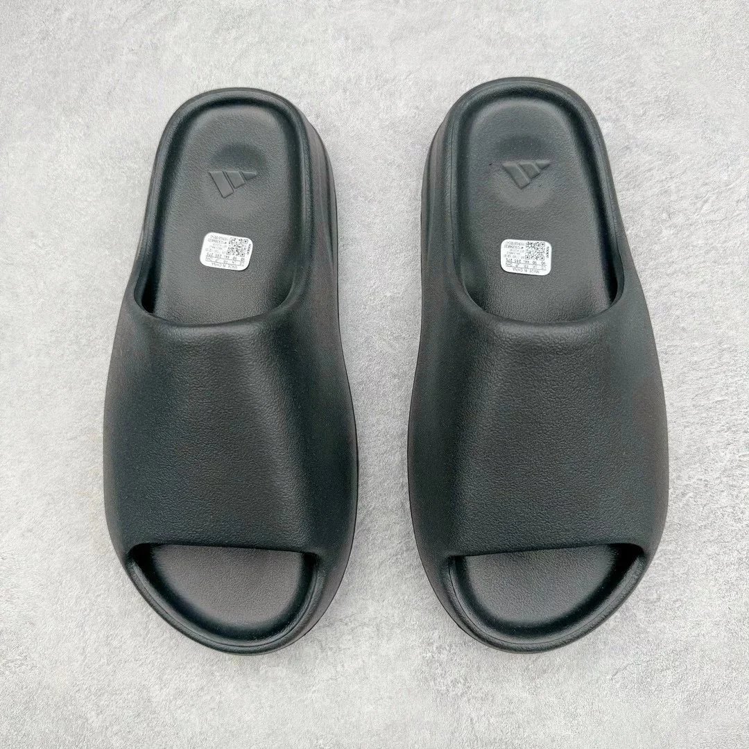 LW Grade B Slippers, Black Onyx/Matte [HQ6448] SKU image