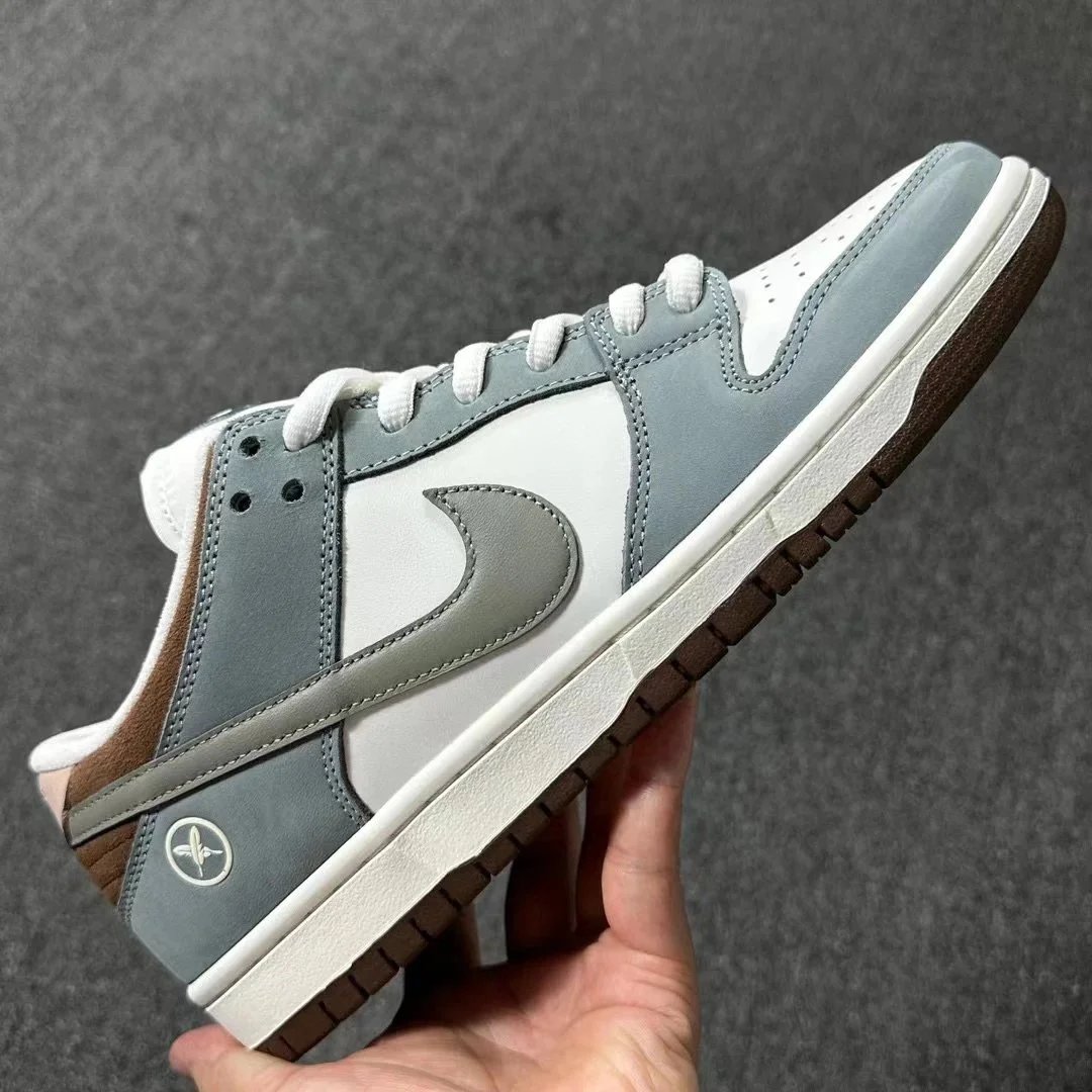 M-Version DUNK Champion Wings SKU image