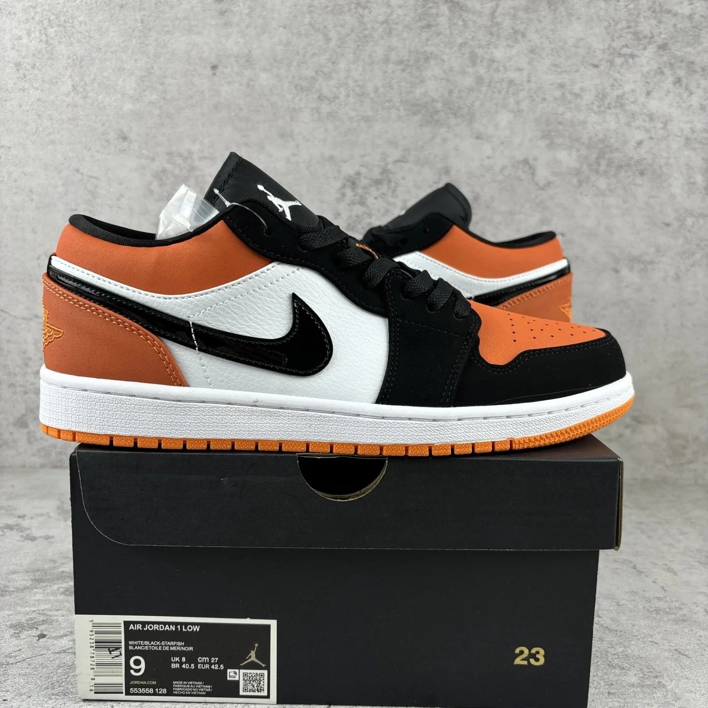 XP 2.0 J 1 low Black orange 553558-128（36-47.5） SKU image