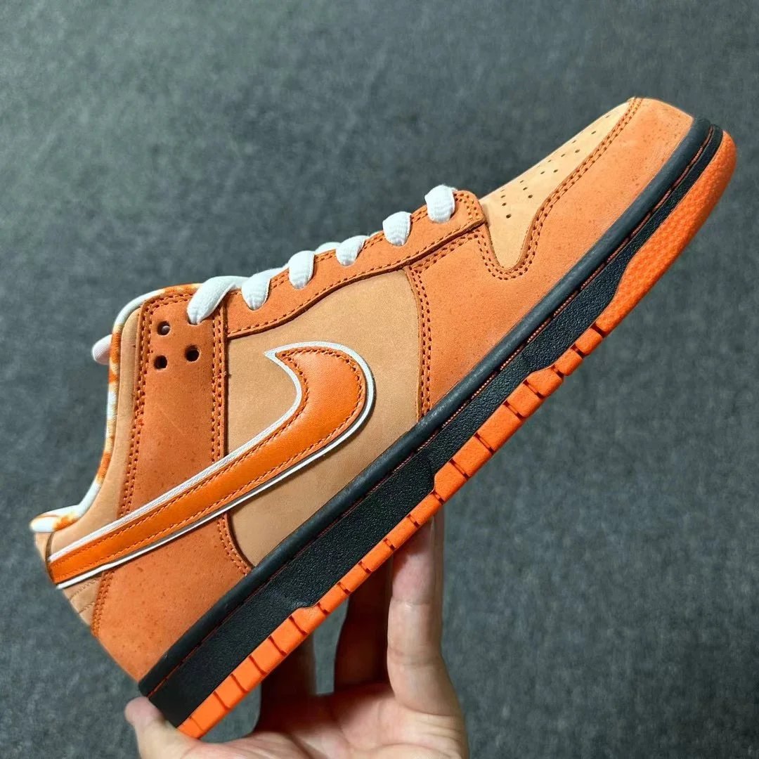 M Size DUNK Orange Lobster SKU image