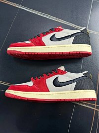 Air Jordan 1 Low Trophy Room — seller photo 7