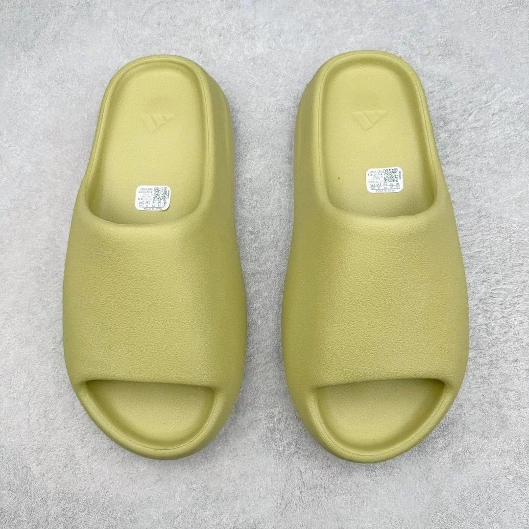 LW Grade B slippers, bean green/matte finish [FZ5904] SKU image