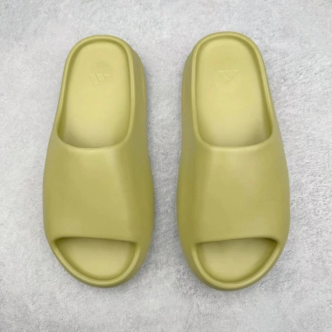 LW Grade B slippers, bean green, 0494 SKU image