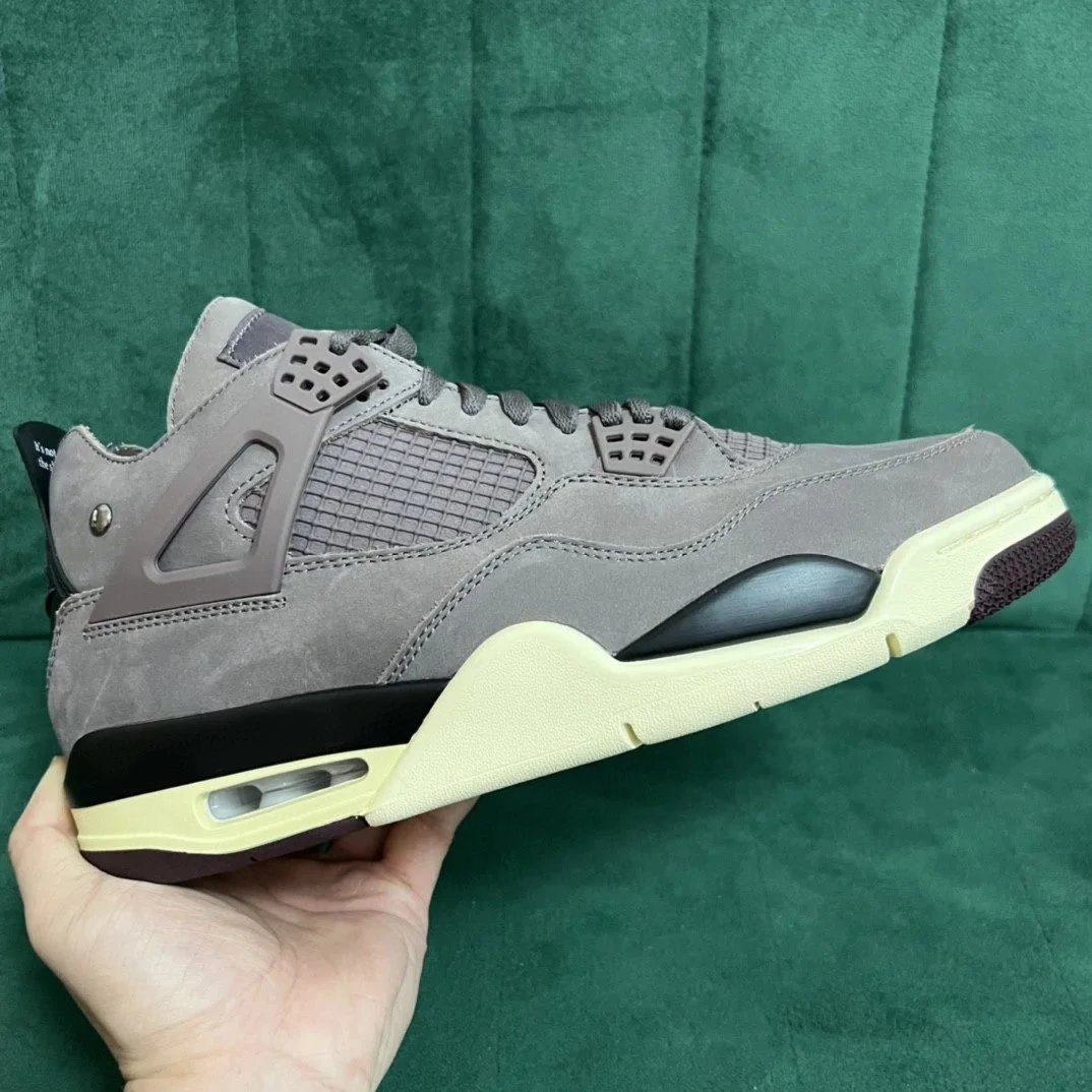 GX AJ4 AMM Wine Red