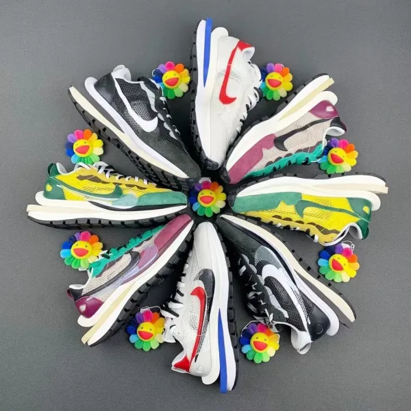 Nike Sacai Vaporwaffle Dark Smoke Gray Sneakers Chunky Sneakers - 4