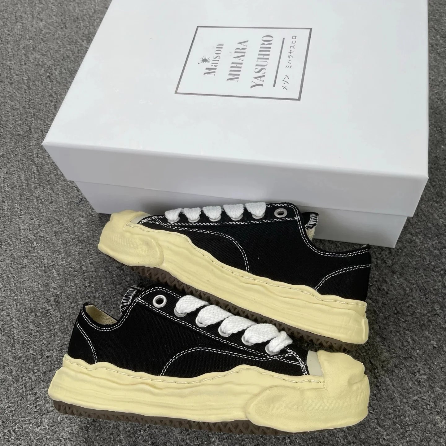 Maison Mihara Yasuhiro Tabi Sneakers Black Cream Canvas Sneakers