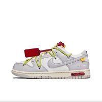 NO.8 Yellow shoelace and red buckle