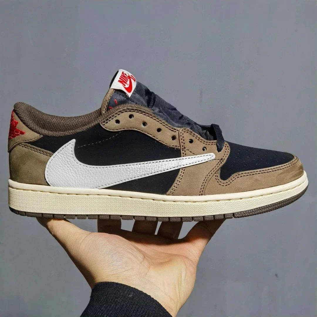 Jordan 1 Retro Low OG SP Travis Scott Mocha CQ4277-001